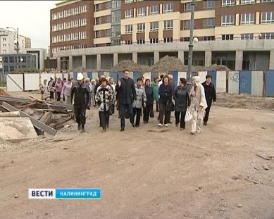 Для ветеранов становления области провели экскурсию по «будущему Калининграду»