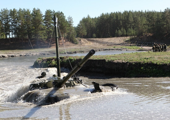 На Балтийском флоте танкистов научат действовать под водой