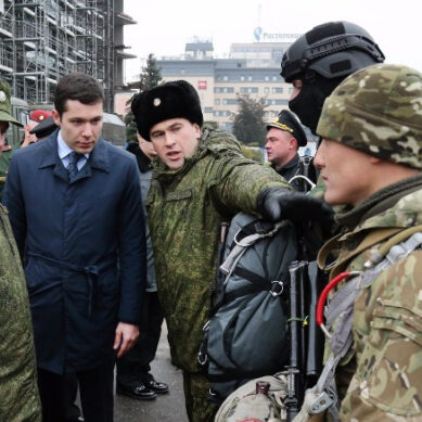 Антон Алиханов сообщил о готовности властей региона оказывать поддержку семьям военнослужащих