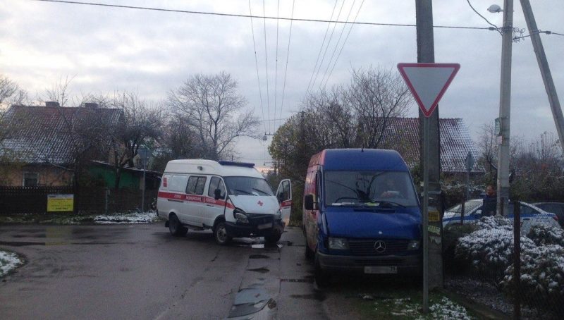 В Калининграде водитель авто сбил ребенка и скрылся