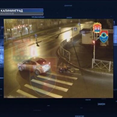 В Калининграде велосипедист, рванувший на красный свет, попал под колеса авто