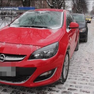 ГИБДД: Только за одни сутки снегопада в Калининграде произошло около сотни столкновений