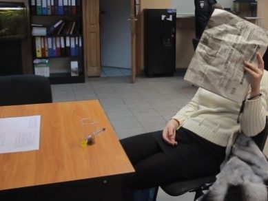 В Калининграде арестована 32-летняя женщина, подозреваемая в 50 случаях мошенничества