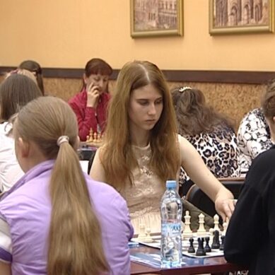 Екатерина Устич —  чемпионка СЗФО по шахматам