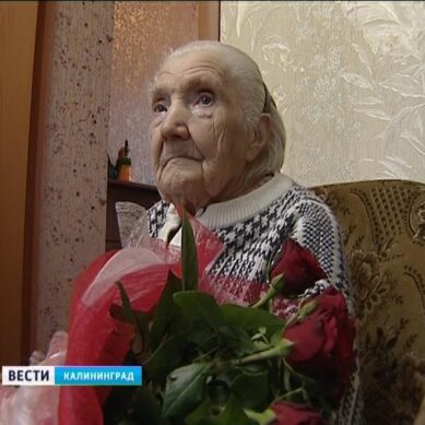 В Калининграде ветерану пришлось два года ждать, когда ремонтники исправят свои ошибки
