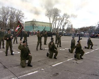 СМИ: военнослужащих с лишним весом могут уволить из российской армии