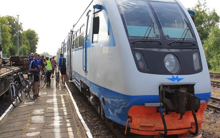 Пассажиры пригородных поездов смогут провозить велосипеды бесплатно
