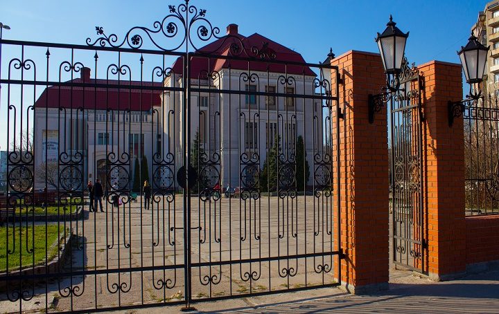 В Калининградском музее выставят знамя, пережившее штурм Кёнигсберга