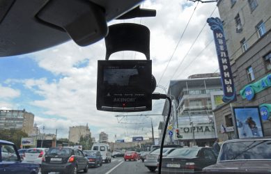 Видео опасного вождения с видеорегистратора может стать основанием для штрафа