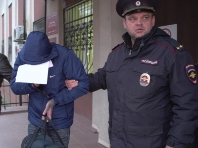 В Гурьевске мужчина убил пожилую женщину и устроил в ее доме пожар