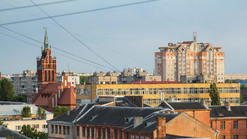 На проспекте Мира в Калининграде демонтировали два торговых павильона