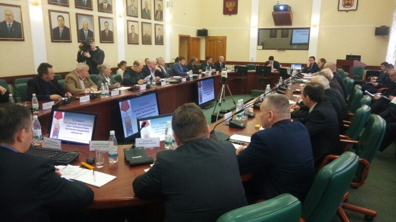 Антон Алиханов: 16 ветеранов ВОВ получат жильё в этом году