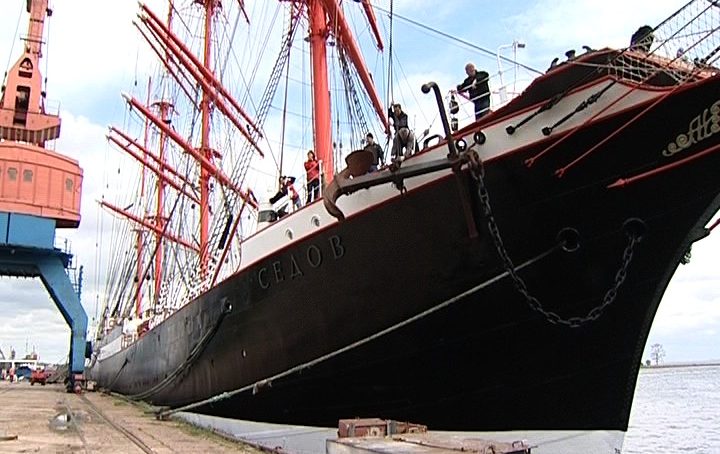 Легендарный барк «Седов» официально передали Калининграду