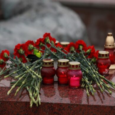 Мэрия Кракова вывесит российский триколор в память жертв теракта