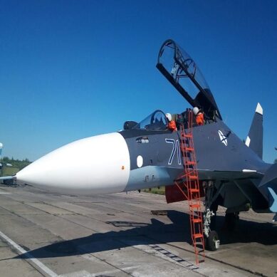 На Балтфлот прибыли новые истребители Су-30 СМ
