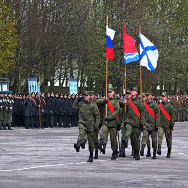 Военно-морскую академию в Калининграде покинут 54 офицера