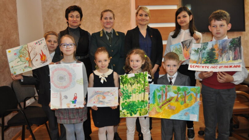 Детские рисунки помогут сохранить экологию