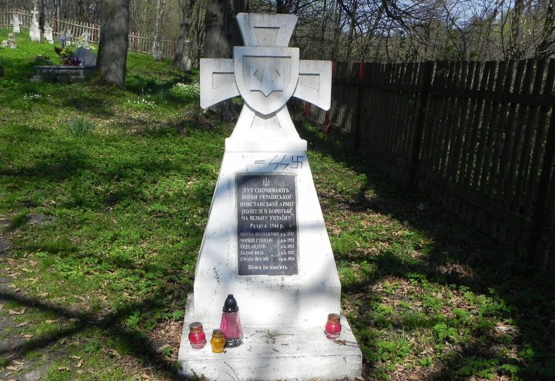 В Польше собираются снести еще два памятника Украинской повстанческой армии