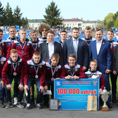 Юные калининградские футболисты стали вице-чемпионами России