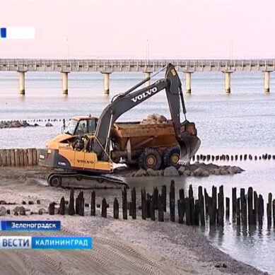 В Зеленоградске восстановили берегозащитные сооружения