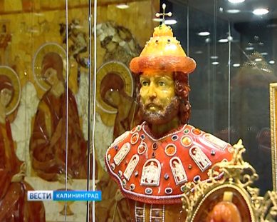 В Музее янтаря открылась выставка главного хранителя Янтарной комнаты