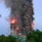 В Лондоне люди выпрыгивали из окон горящего здания
