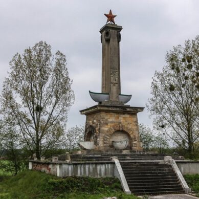 В Польше откроется памятник воинам Первого Украинского фронта