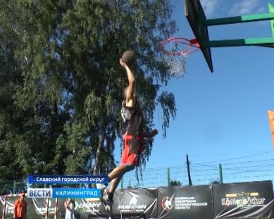 Областной турнир по уличному баскетболу собрал более 150 участников