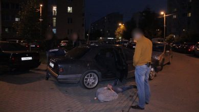 Профессиональных квартирных воров задержали полицейские в Калининграде