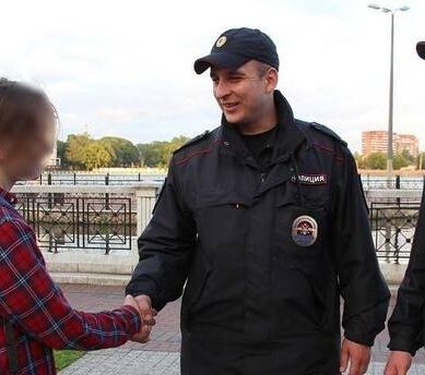 На Верхнем озере в Калининграде 14-летний школьник спас тонущую женщину. ВИДЕО