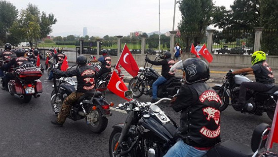 Турецкие байкеры: атака на мотоклуб произошла из-за дружбы с «Ночными волками»