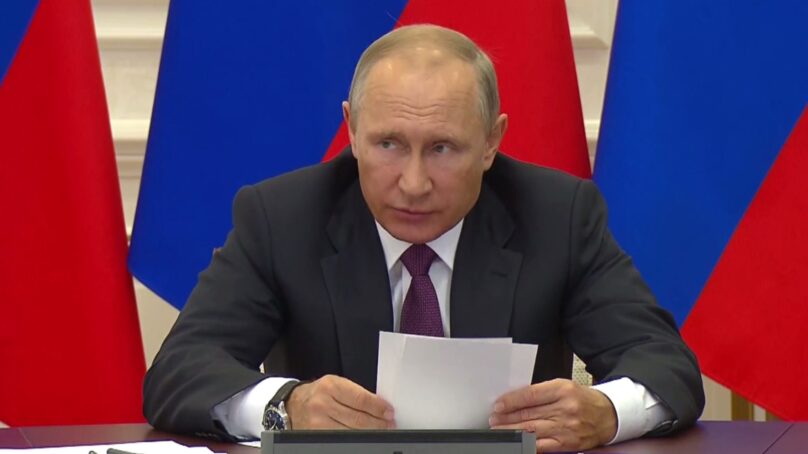 Пожар в «Зимней вишне»: Путин призвал не верить слухам в соцсетях