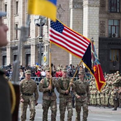 В День независимости Украины по Киеву промаршировали военные НАТО