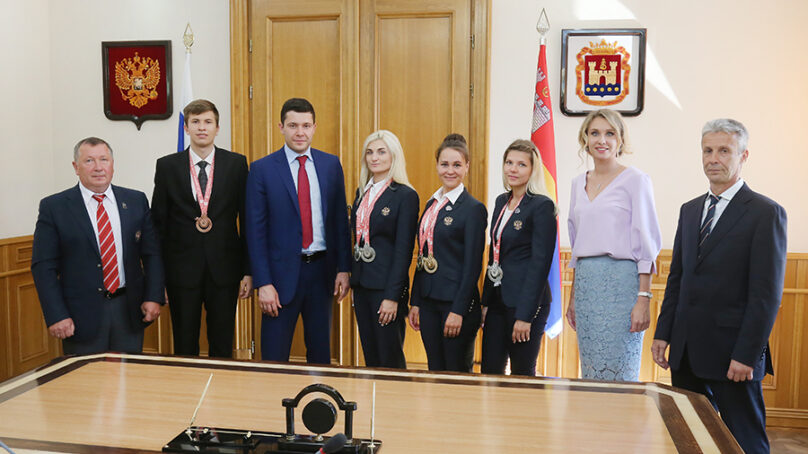 Антон Алиханов поздравил калининградских сурдлимпийцев