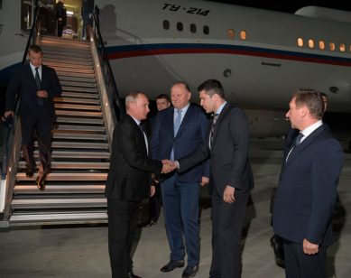 Путин поручил правительству рассмотреть вопрос безвизового въезда в Калининград