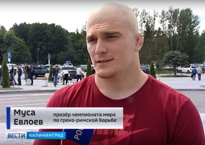 Борец-чемпион проведёт мастер-класс в Калининграде