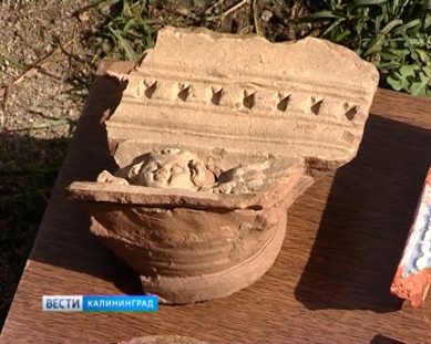 Рядом с ГТРК «Калининград» найдены керамические изделия 17 века