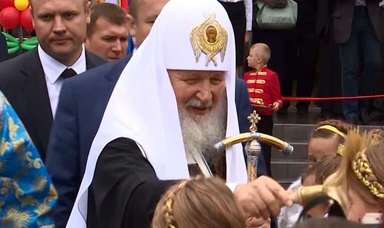 Патриарх освятил в Калининграде новый корпус православной гимназии