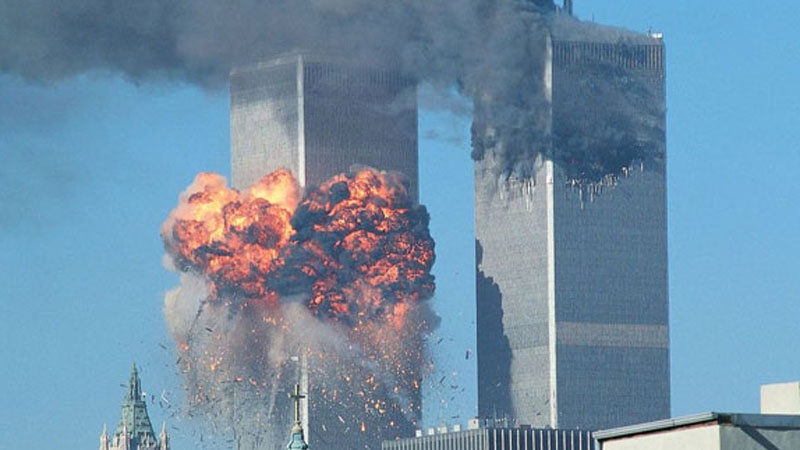 В Нью-Йорке жертв 11 сентября почтили шестью минутами молчания