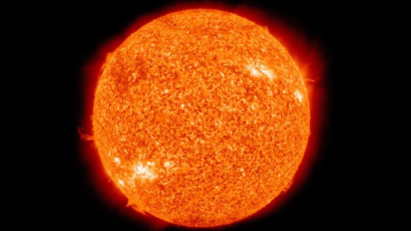 Сверхмощная вспышка на Солнце: учёные говорят о последствиях