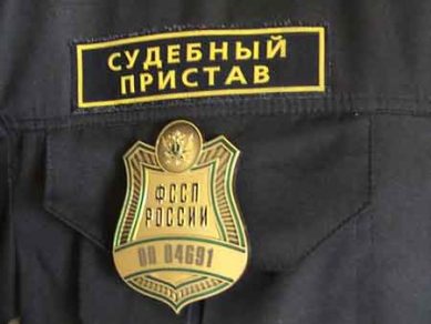 В Калининграде судебного пристава осудили за взяточничество и мошенничество