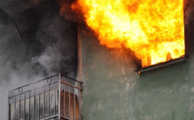 42 человека эвакуированы в Советске при пожаре в пятиэтажке