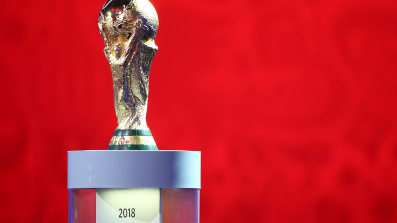 Завтра калининградцы смогут увидеть Кубок чемпионата мира по футболу