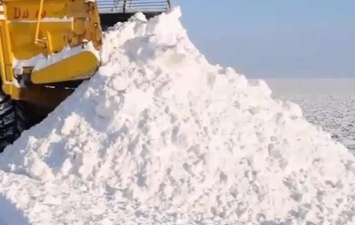 Ярошук: Уже в 2018 году белорусская снегоуборочная техника заработает в Калининграде