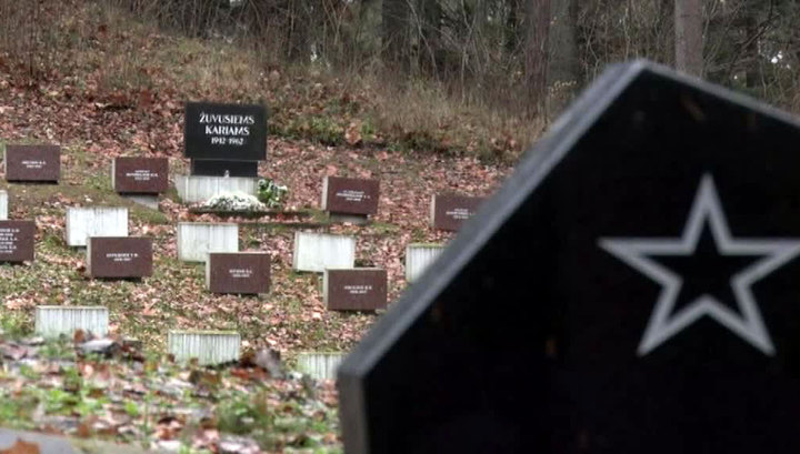 Литовским властям мешают пятиконечные звезды на могилах советских солдат