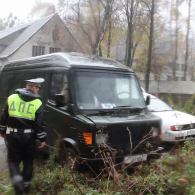 Калининградские полицейские задержали двоих жителей города по подозрению в угоне