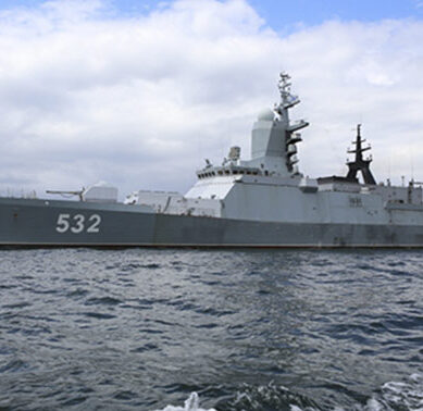 Новый год в море встретят экипажи 7 кораблей Балтийского флота