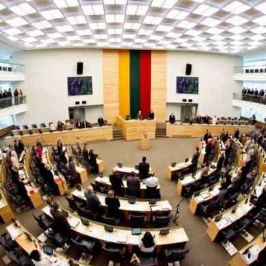 Сейм Литвы изучает законопроект о переводе всего телеэфира на литовский язык