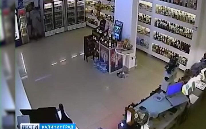 В Калининграде задержали налетчиков на магазин