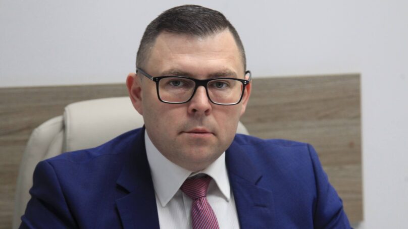 Антон Алиханов потребовал уволить главу Пионерского городского округа